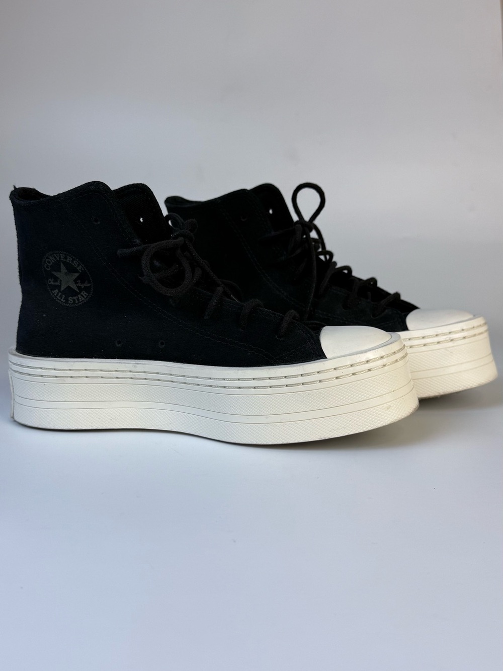Converse • Chuck Taylor All Star Modern Lift Platform Sneakers - Picture 2 of 12